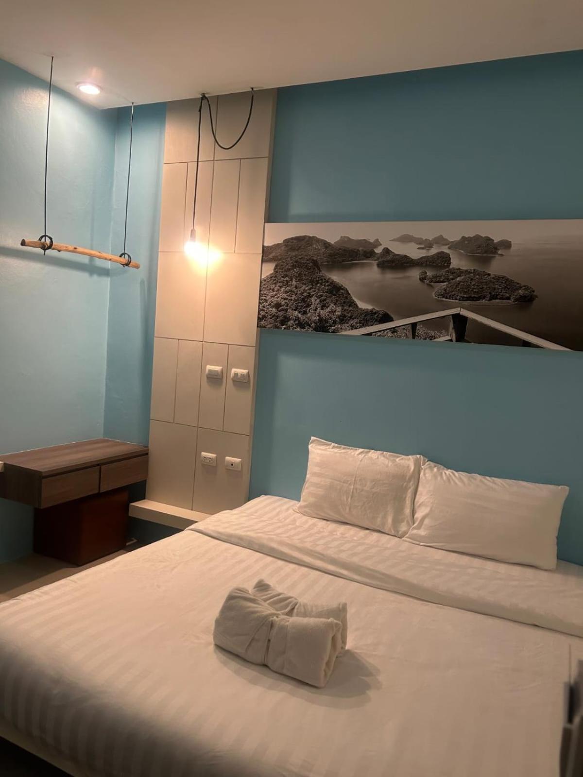 Hotel The Journey Patong New 외부 사진