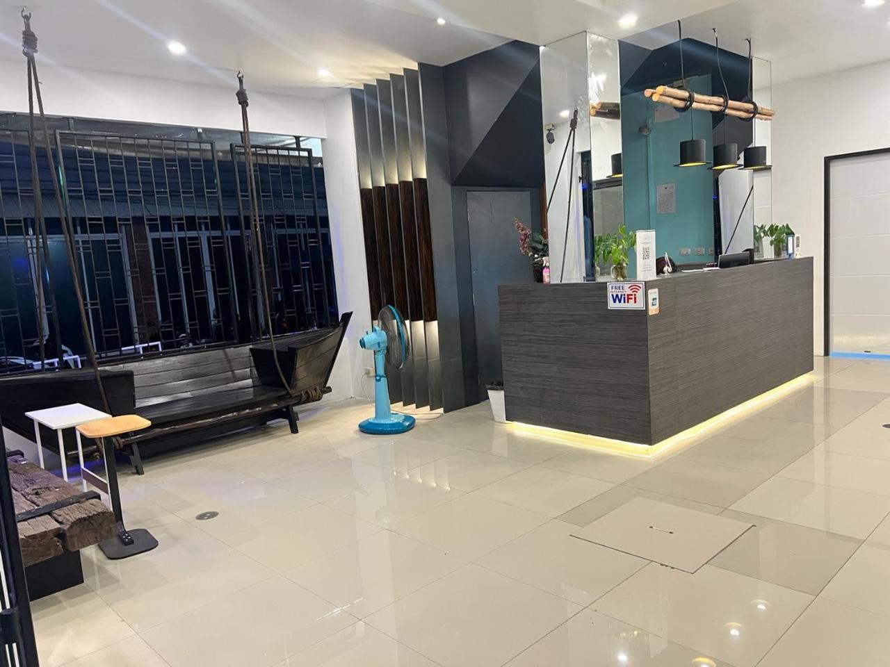 Hotel The Journey Patong New 외부 사진