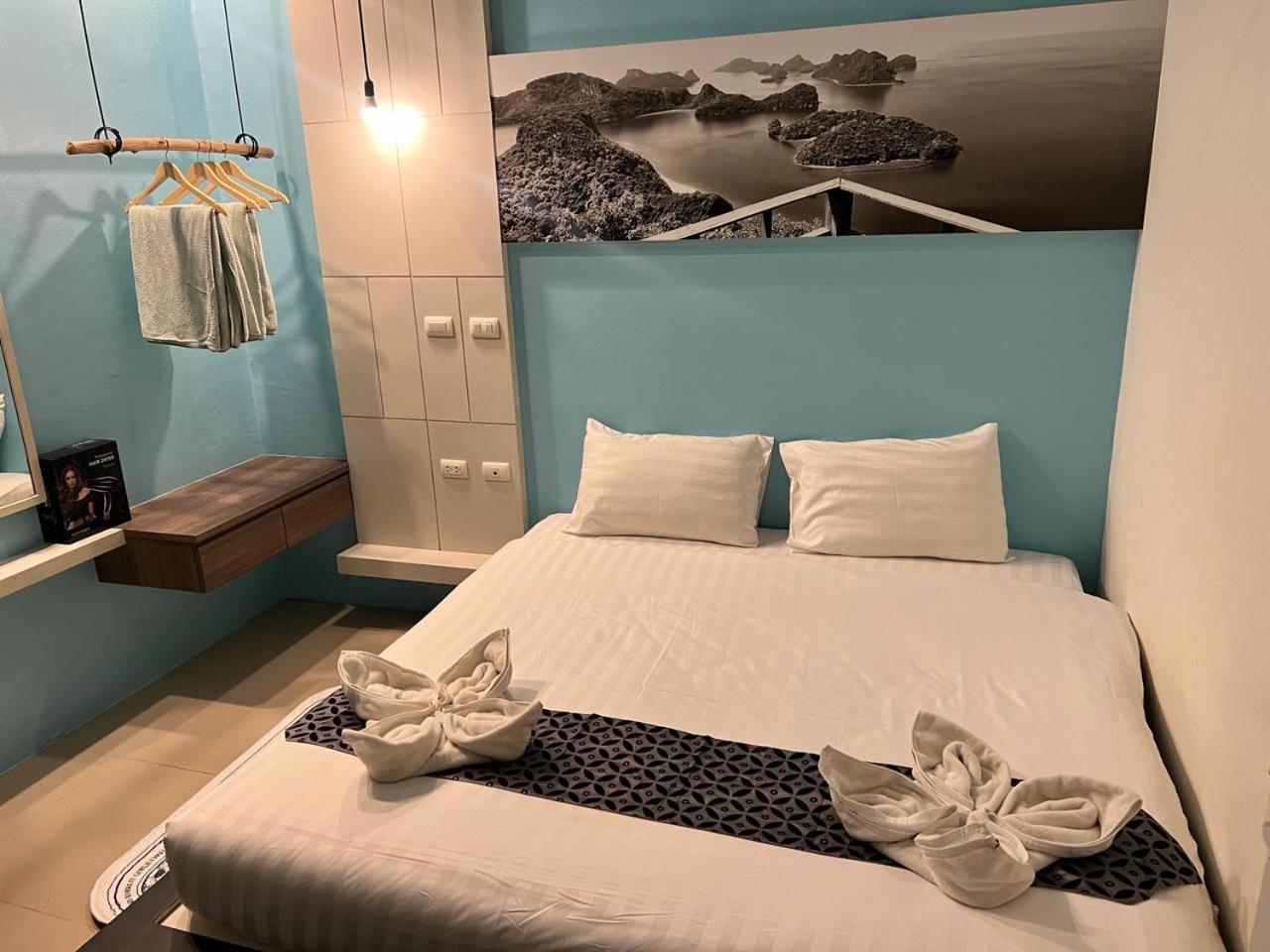 Hotel The Journey Patong New 외부 사진